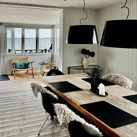 Awesome In With Wifi Holiday home *
