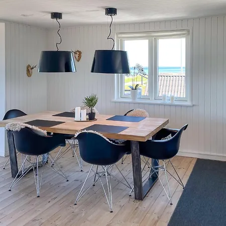 Holiday home Awesome In With Wifi