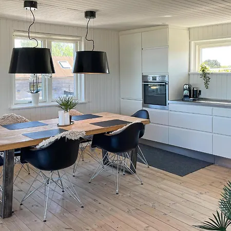 Holiday home Awesome In With Wifi Otterup